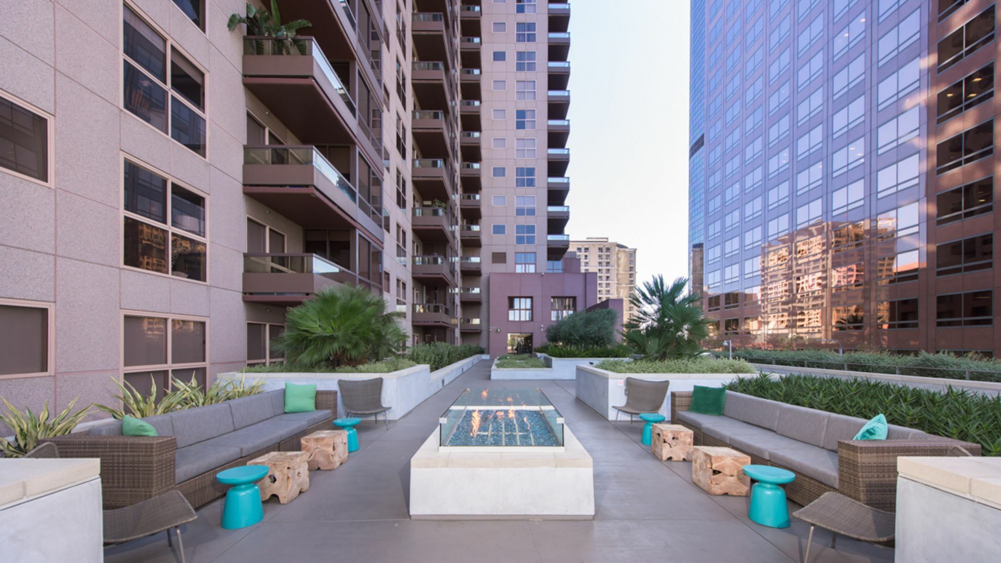 Downtown Luxury Condos By Barsala Лос-Анджелес Экстерьер фото